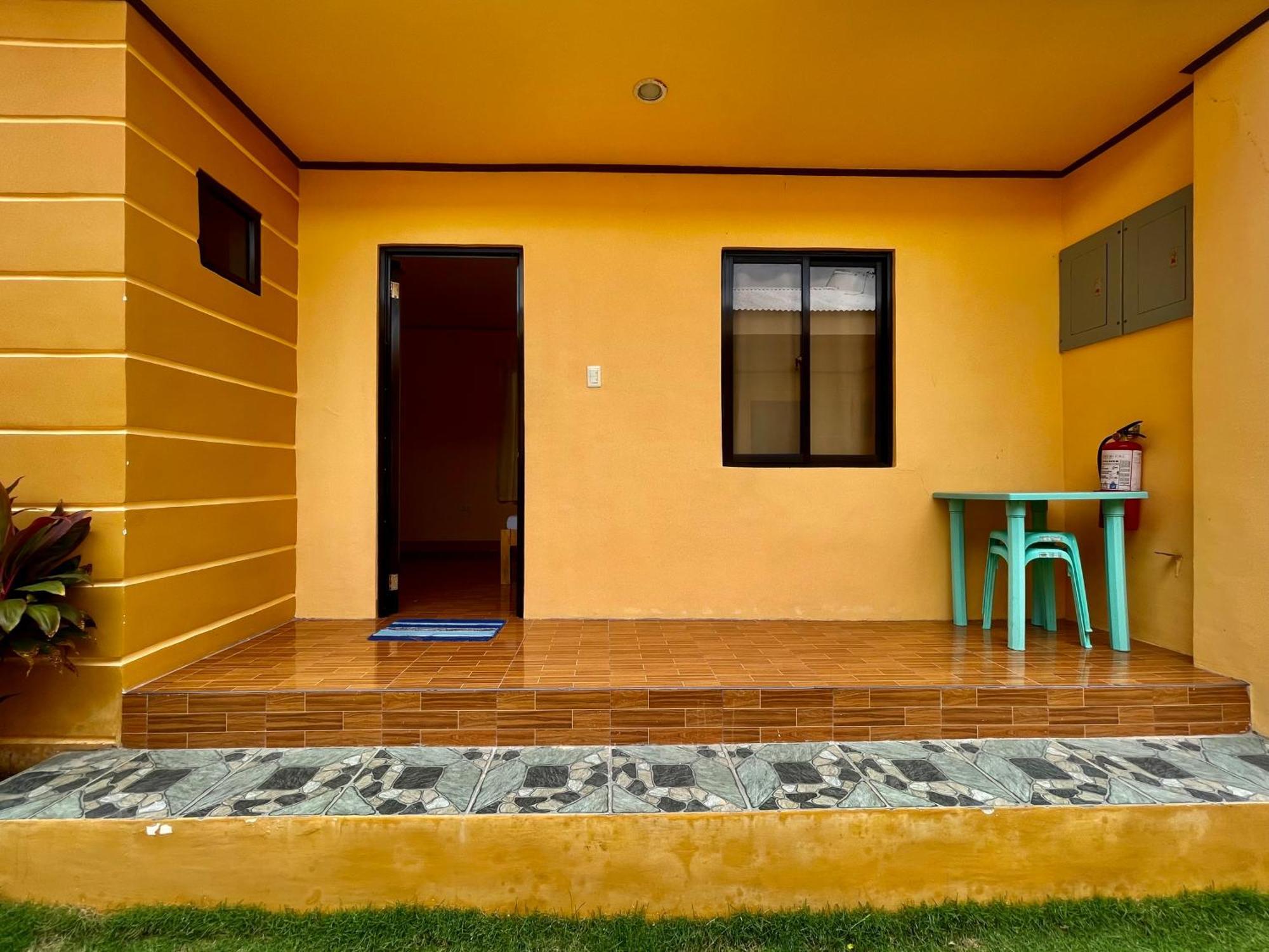 Golden Sunset Inn Siquijor Exterior photo